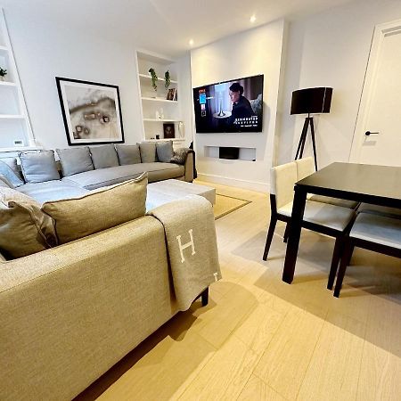 Londwell, Luxe And Leaves, Chelsea Flat With Private Garden Appartement Londen Buitenkant foto
